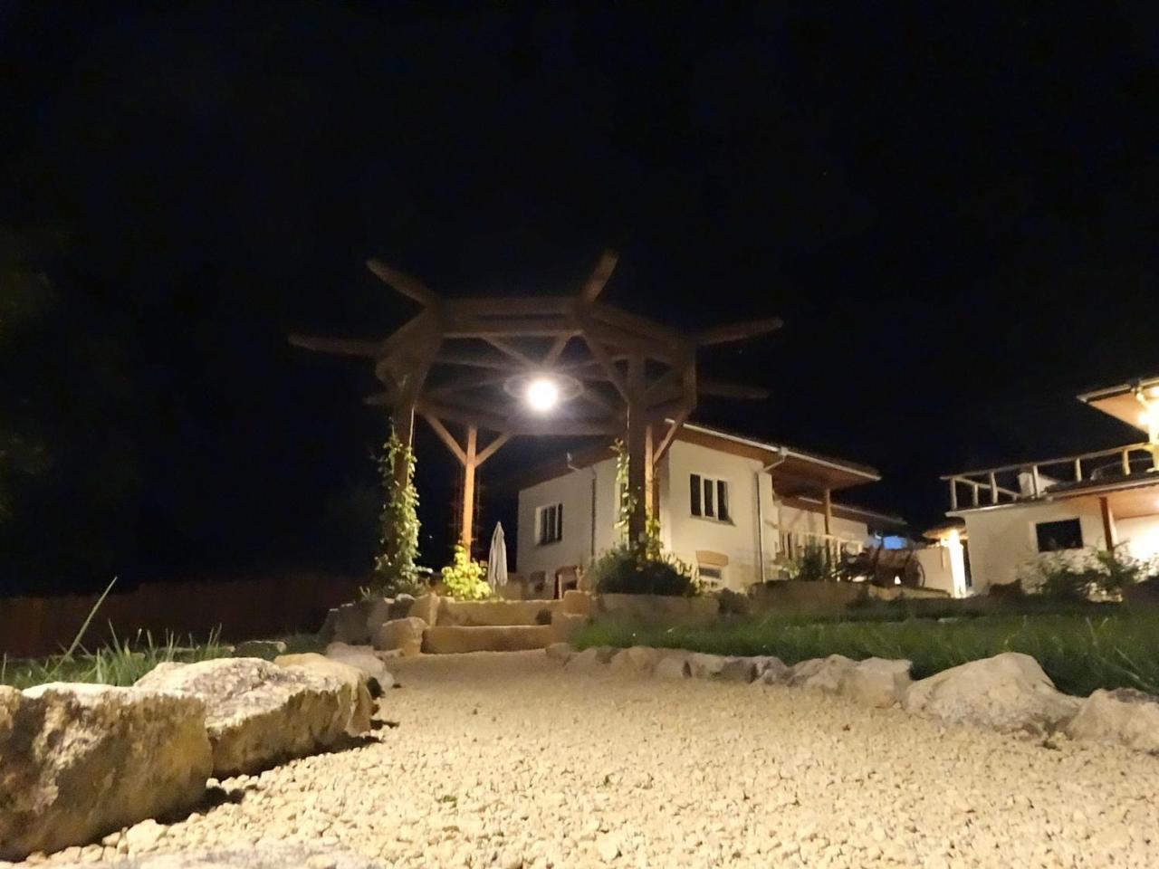 Guest House Biekorf Kostandenets المظهر الخارجي الصورة