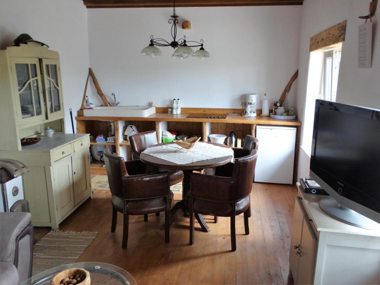 Guest House Biekorf Kostandenets المظهر الخارجي الصورة