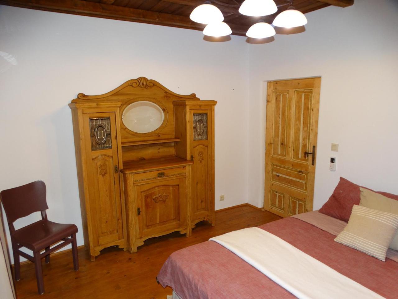 Guest House Biekorf Kostandenets المظهر الخارجي الصورة