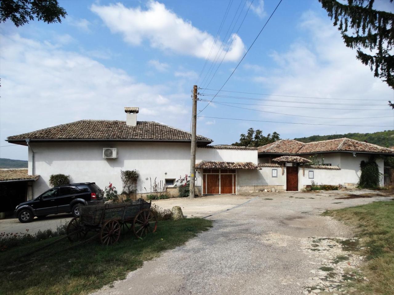 Guest House Biekorf Kostandenets المظهر الخارجي الصورة